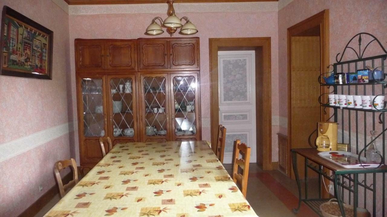 Le Point Du Jour Bed & Breakfast Revin  Exterior foto